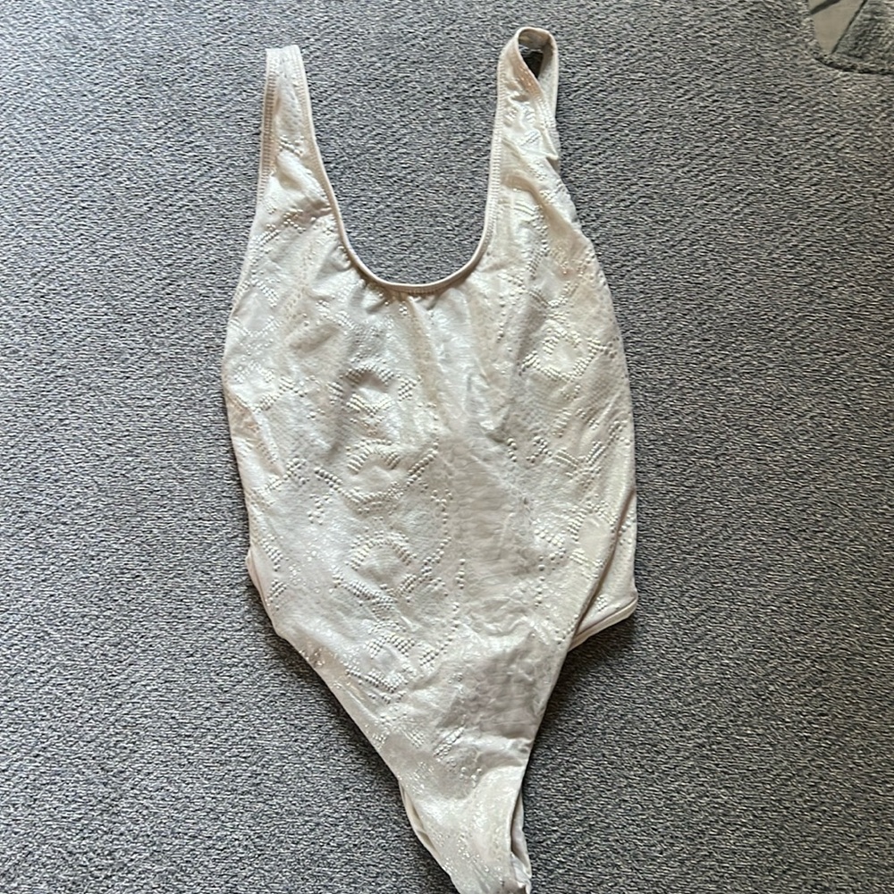 Good American one piece bathing suit